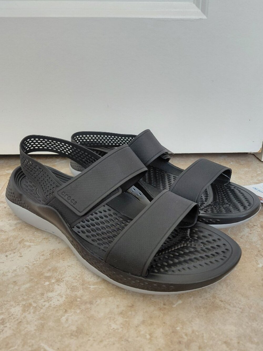 CROCS Literide 360 Black Sandal